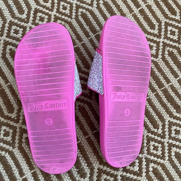 3/$40 Girls Juicy Couture Sandals - Picture 2 of 3